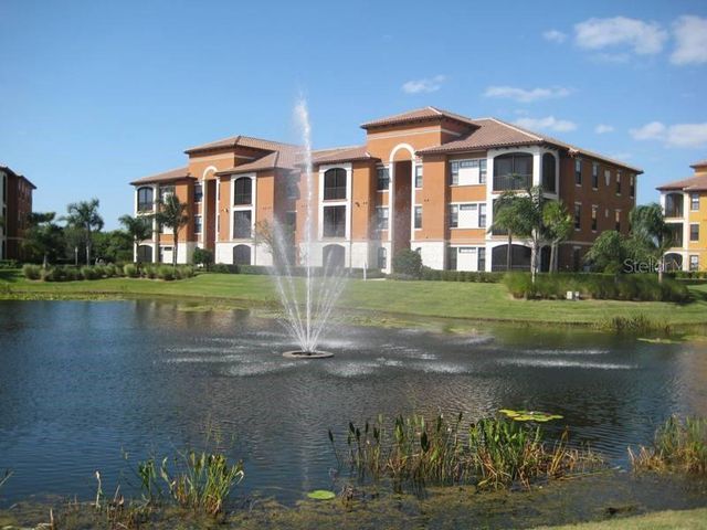 8341 38TH STREET CIRCLE E 107, Sarasota, FL 34243