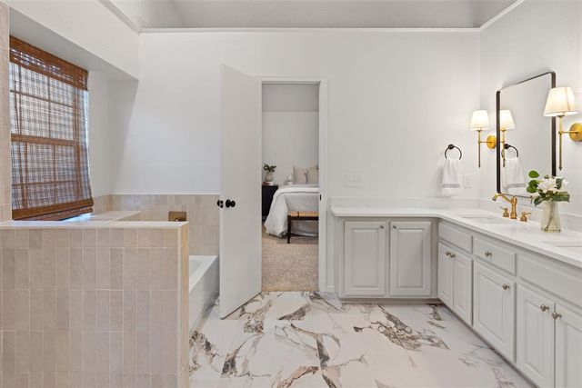 2201 Gebron Drive, Edmond, OK 73003