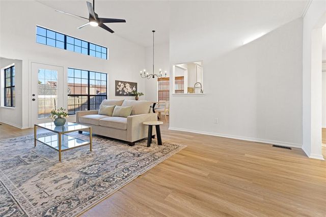 2201 Gebron Drive, Edmond, OK 73003