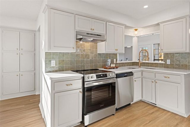 2201 Gebron Drive, Edmond, OK 73003