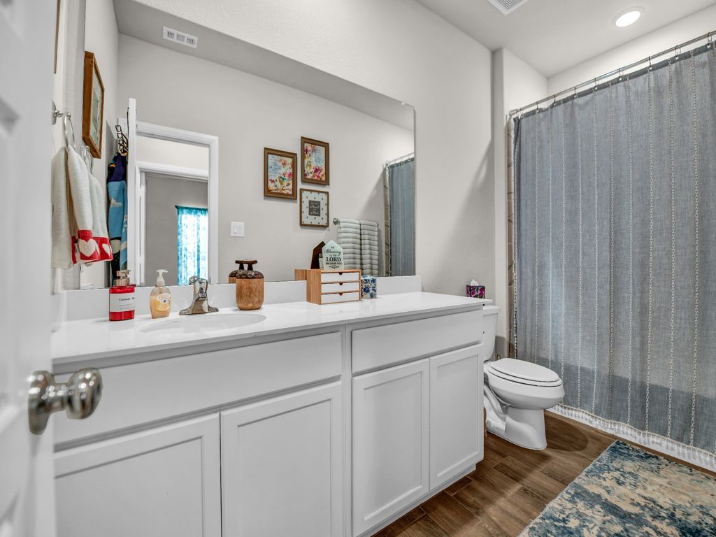 9137 Rock Nettle Drive, Fort Worth, TX 76131 — photo 5