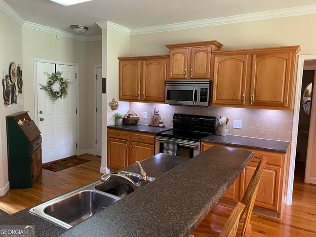 475 Harbour Shores, Jackson, GA 30233