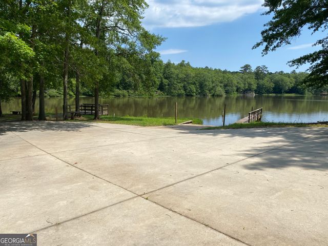 475 Harbour Shores, Jackson, GA 30233