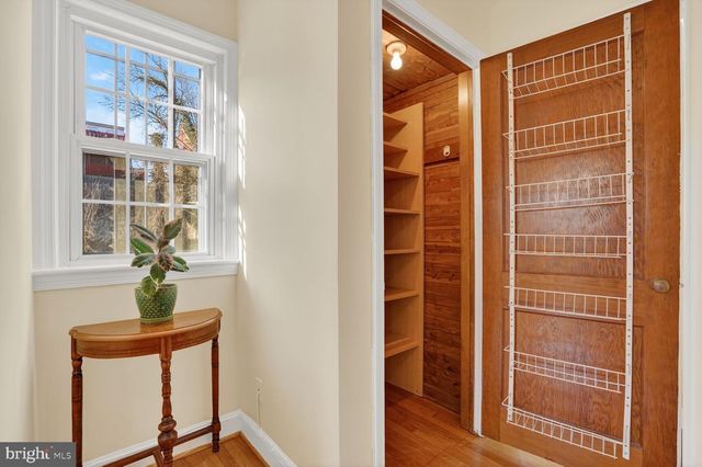 2021 32ND PL SE, Washington, DC 20020