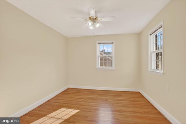 2021 32ND PL SE, Washington, DC 20020