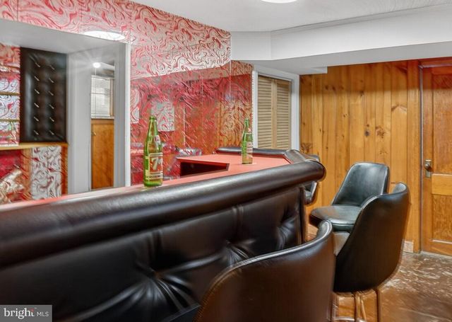 2021 32ND PL SE, Washington, DC 20020