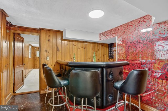 2021 32ND PL SE, Washington, DC 20020