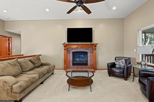 2553 N Hazelwood, Wichita, KS 67205