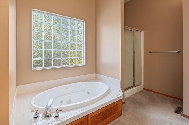 2553 N Hazelwood, Wichita, KS 67205