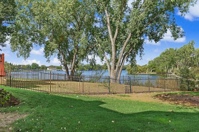 2553 N Hazelwood, Wichita, KS 67205