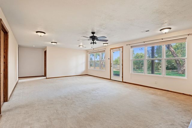 2553 N Hazelwood, Wichita, KS 67205