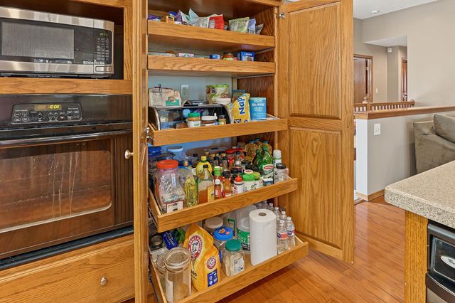 2553 N Hazelwood, Wichita, KS 67205