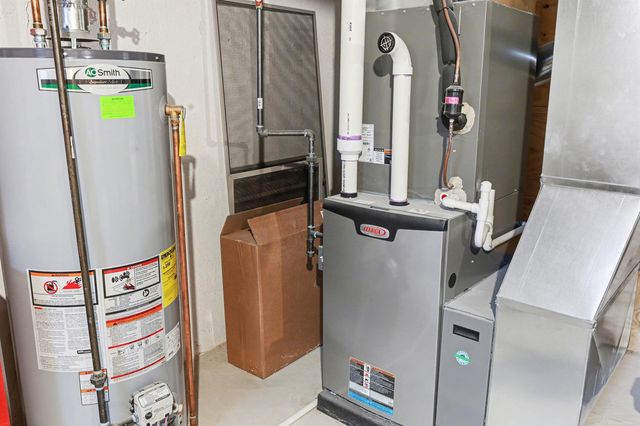 21368 Rome Street, Macomb Twp, MI 48044