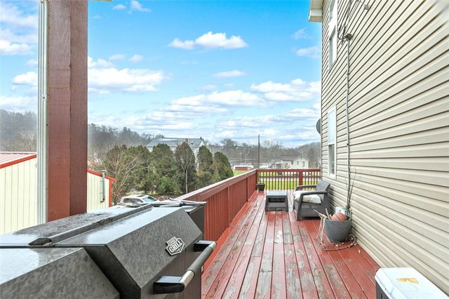 504 Howell St, Dawson, PA 15428