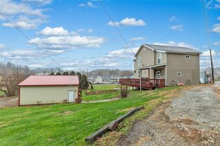 504 Howell St, Dawson, PA 15428