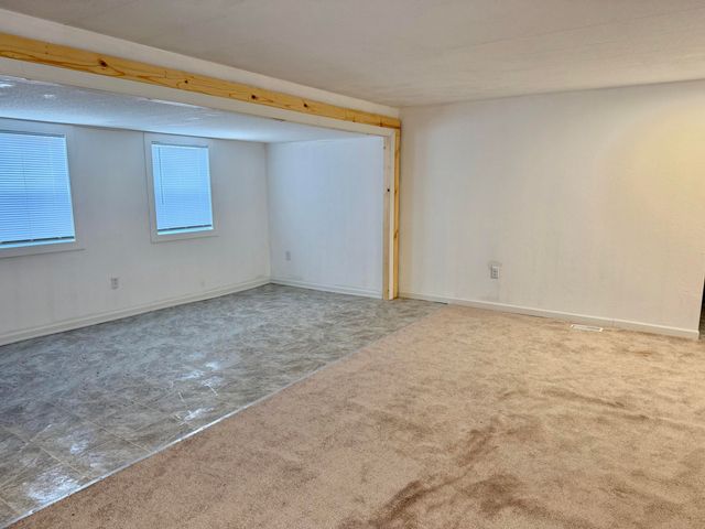 604 W John Beers Road 2L, Stevensville, MI 49127