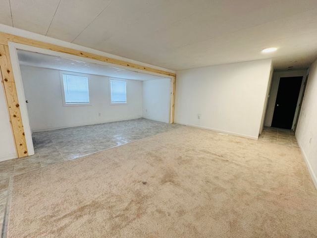 604 W John Beers Road 2L, Stevensville, MI 49127