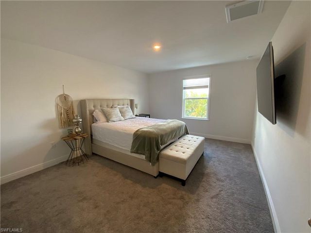 2235 SW 2nd LN, Cape Coral, FL 33991