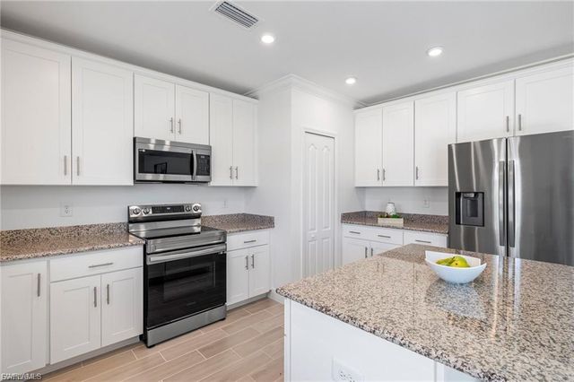 2235 SW 2nd LN, Cape Coral, FL 33991