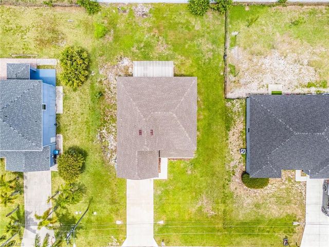 2235 SW 2nd LN, Cape Coral, FL 33991
