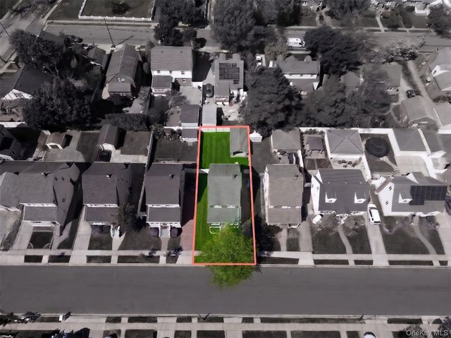 123 E Maple Street, Valley Stream, NY 11580