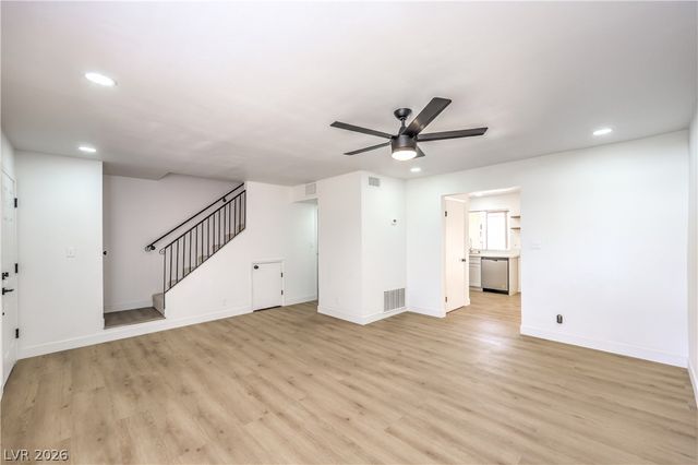 513 Starfire Place, Las Vegas, NV 89107