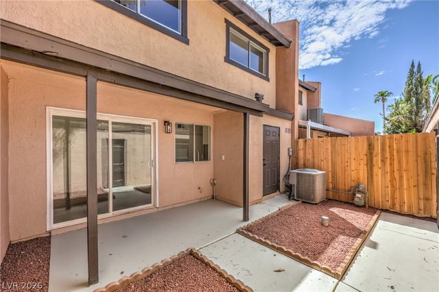 513 Starfire Place, Las Vegas, NV 89107