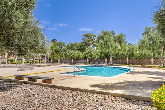 513 Starfire Place, Las Vegas, NV 89107