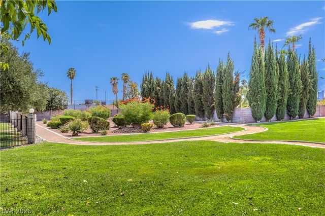 513 Starfire Place, Las Vegas, NV 89107