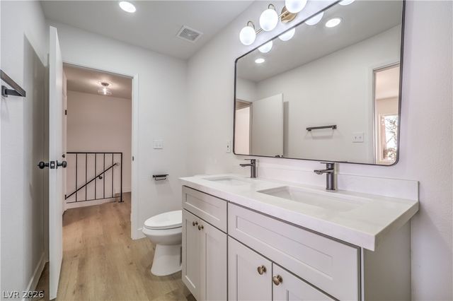 513 Starfire Place, Las Vegas, NV 89107