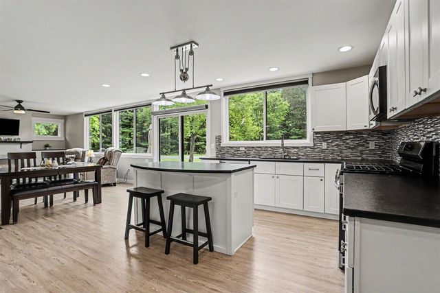 35883 Riverview Drive, Paw Paw, MI 49079