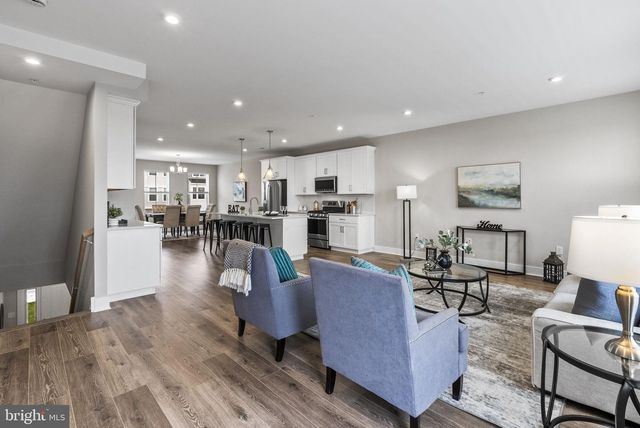 105 HIGHER ROCK CT, North Wales, PA 19454