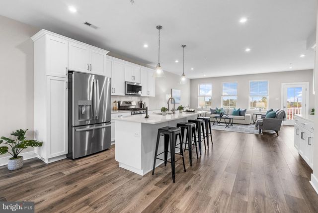 105 HIGHER ROCK CT, North Wales, PA 19454