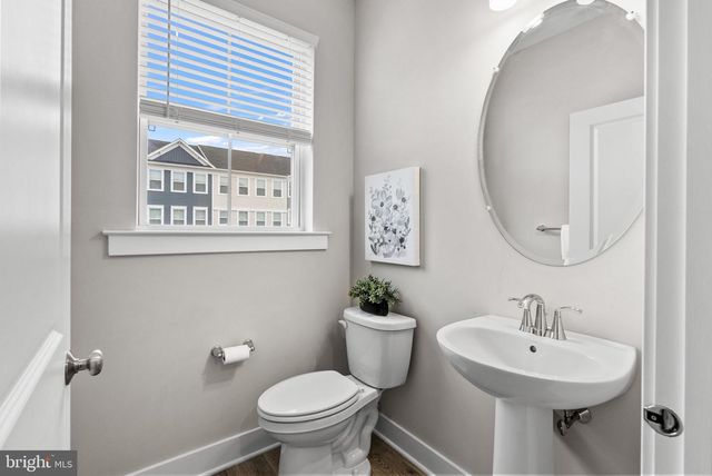 105 HIGHER ROCK CT, North Wales, PA 19454