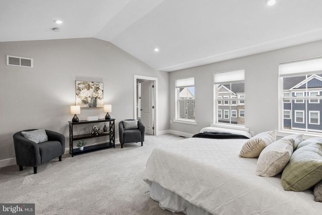 105 HIGHER ROCK CT, North Wales, PA 19454