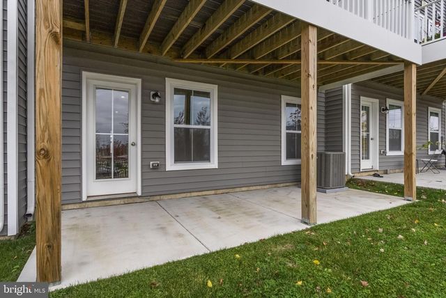 105 HIGHER ROCK CT, North Wales, PA 19454