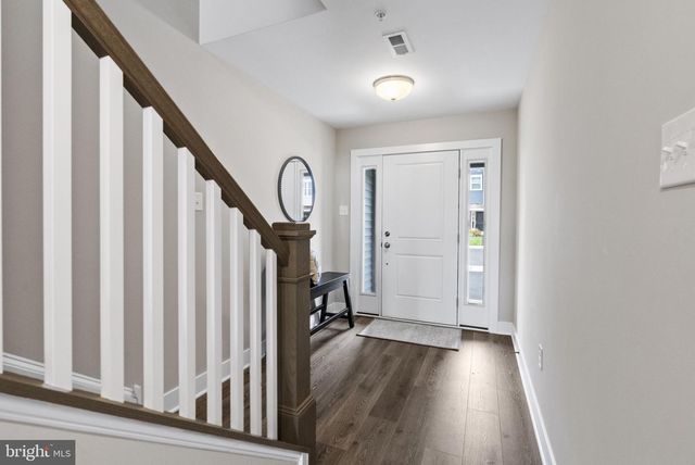 105 HIGHER ROCK CT, North Wales, PA 19454