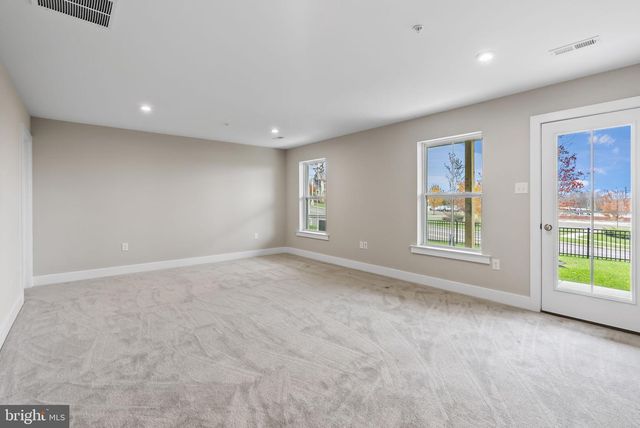 105 HIGHER ROCK CT, North Wales, PA 19454