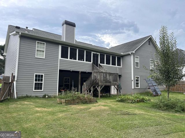 942 Creek Run Place, Temple, GA 30179
