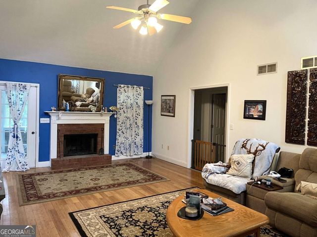 942 Creek Run Place, Temple, GA 30179