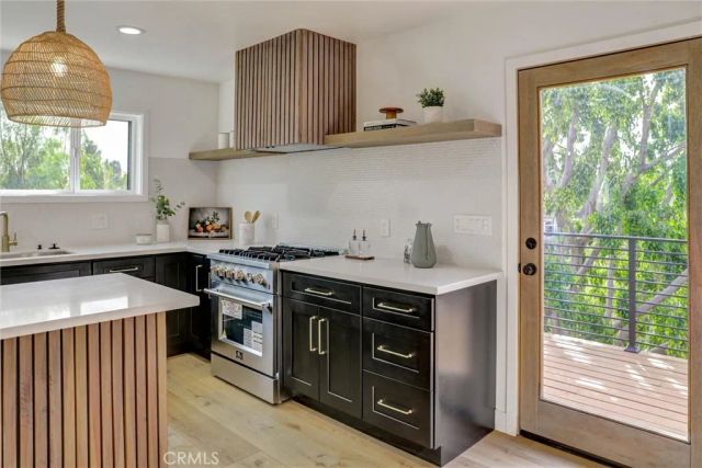 5218 Barker Drive, Los Angeles, CA 90042