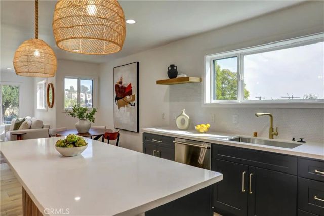 5218 Barker Drive, Los Angeles, CA 90042