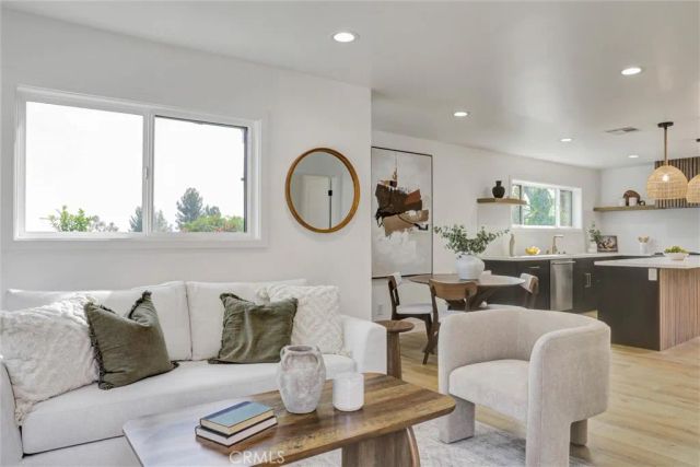 5218 Barker Drive, Los Angeles, CA 90042