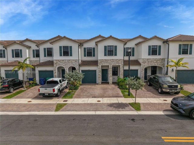 12954 SW 231st St, Miami, FL 33170