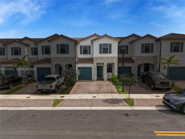 12954 SW 231st St, Miami, FL 33170