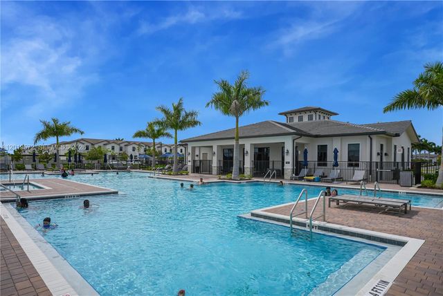 12954 SW 231st St, Miami, FL 33170