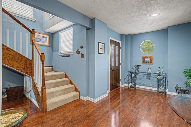 2205 Mission Street, Kemah, TX 77565