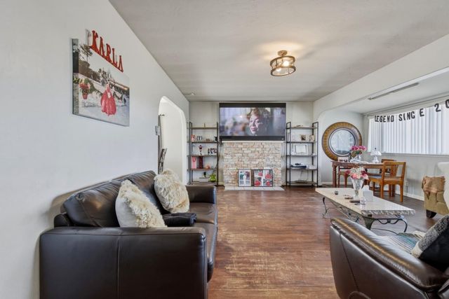1192 Elm Avenue, Seaside, CA 93955