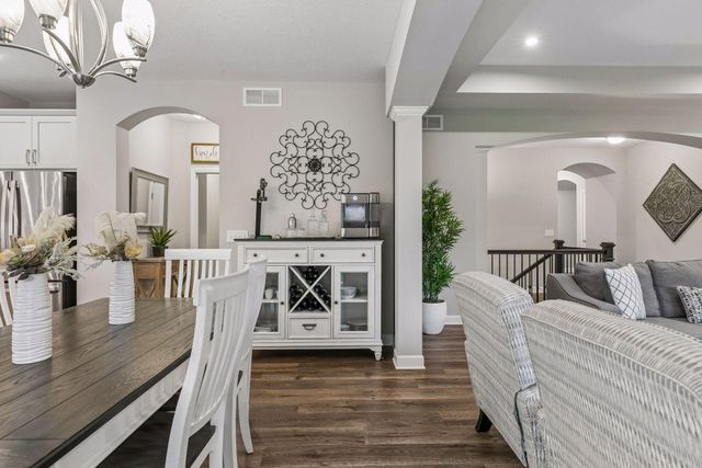 9557 James Circle N, Lake Elmo, MN 55042