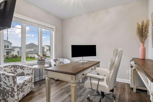 9557 James Circle N, Lake Elmo, MN 55042